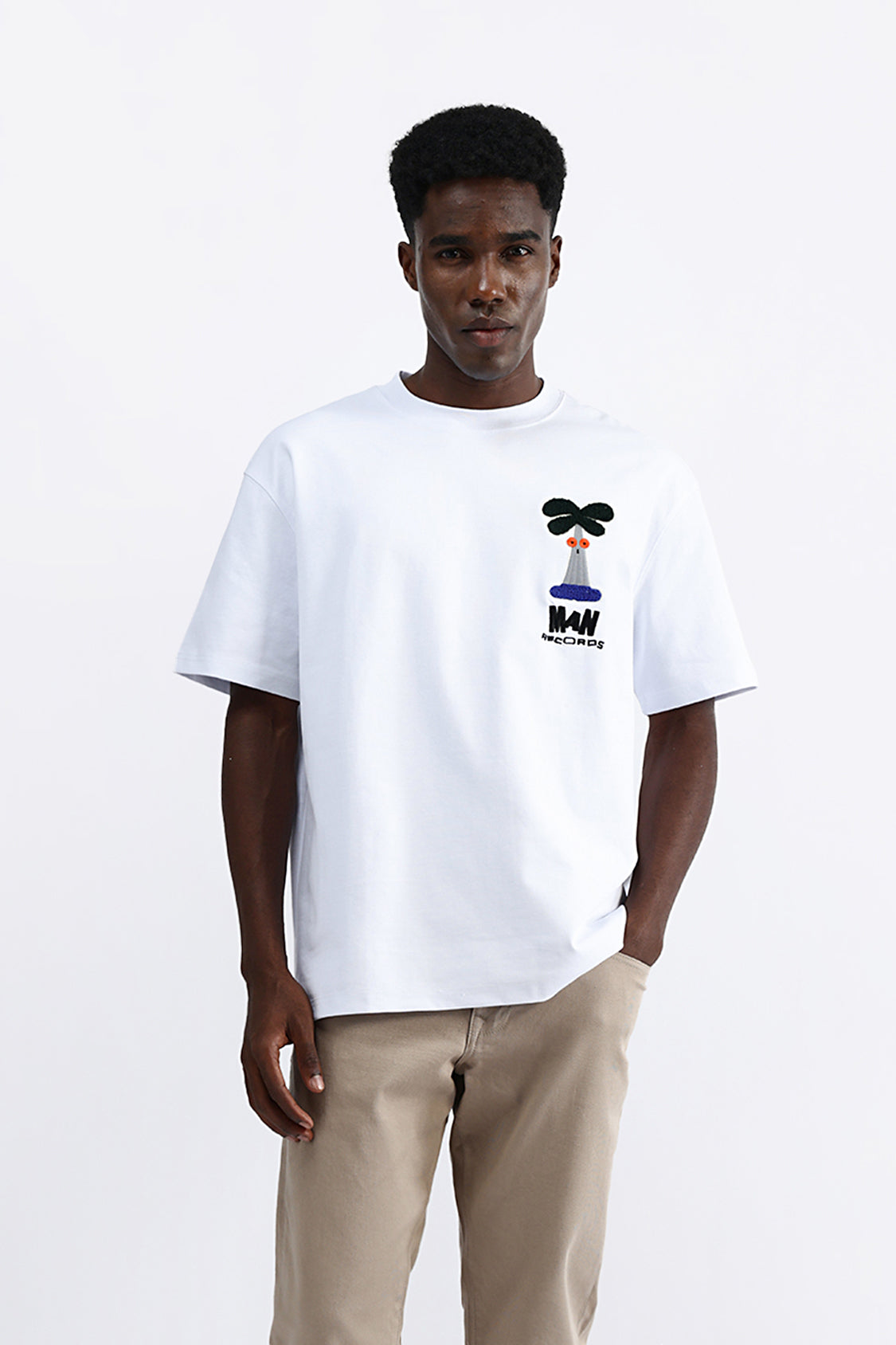PATCH EMBROIDERED OVERSIZE TEES
