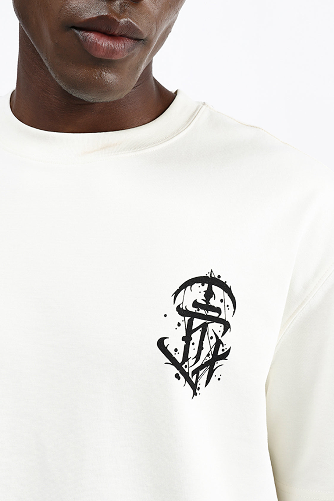 OVERSIZED BACK PRINT TEE