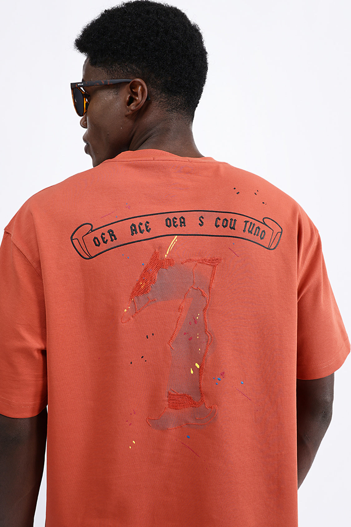 OVERSIZED BACK PRINT TEE