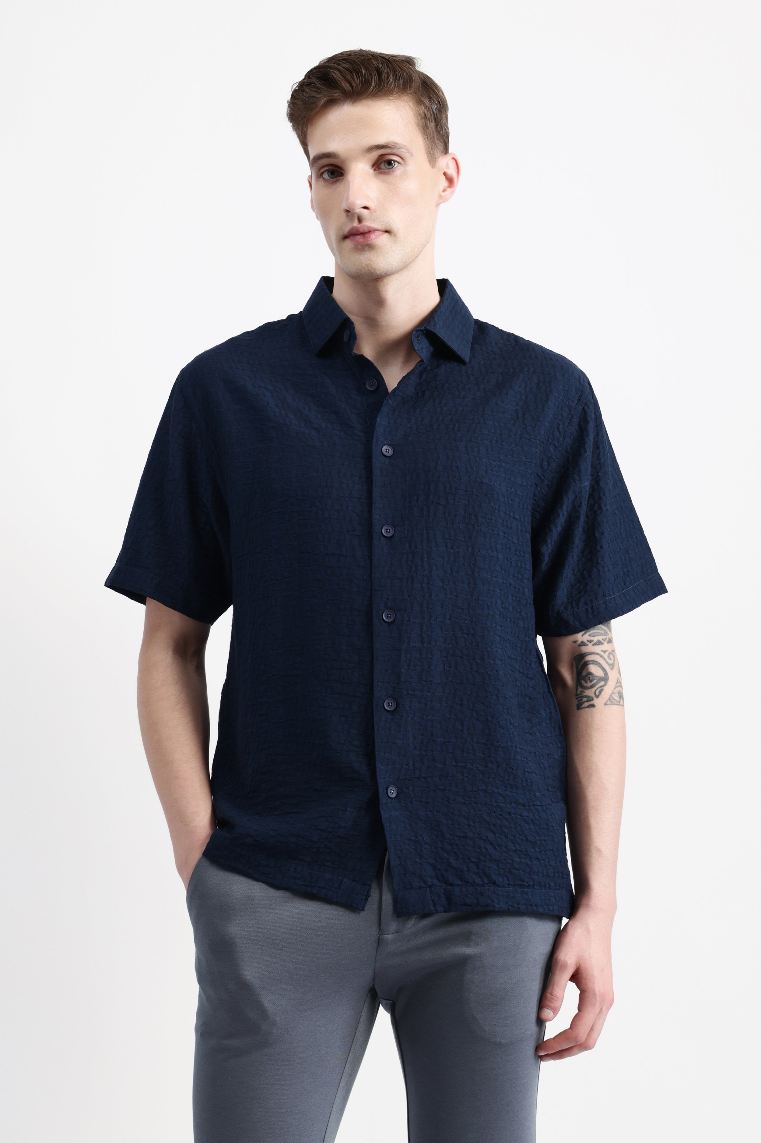 HALF SLEEVES TEXURED SHIRT