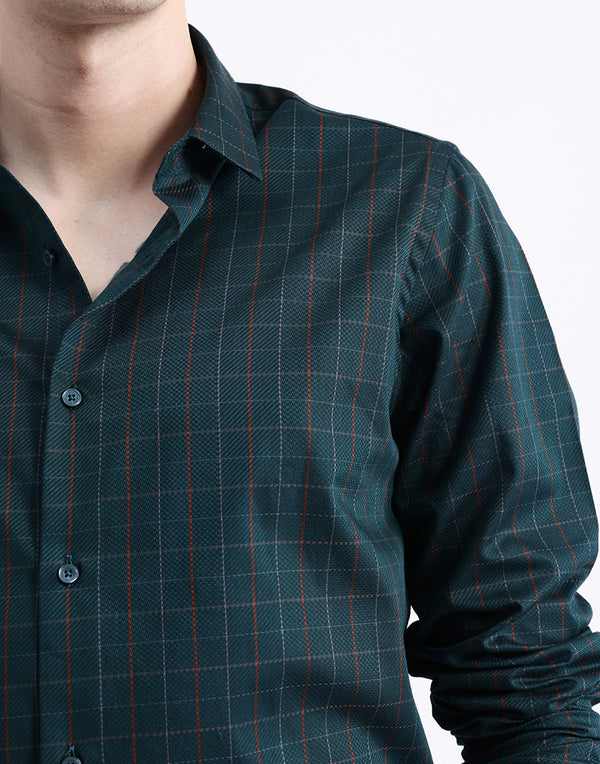 FULL SLEEVES CHECKED SHIRT