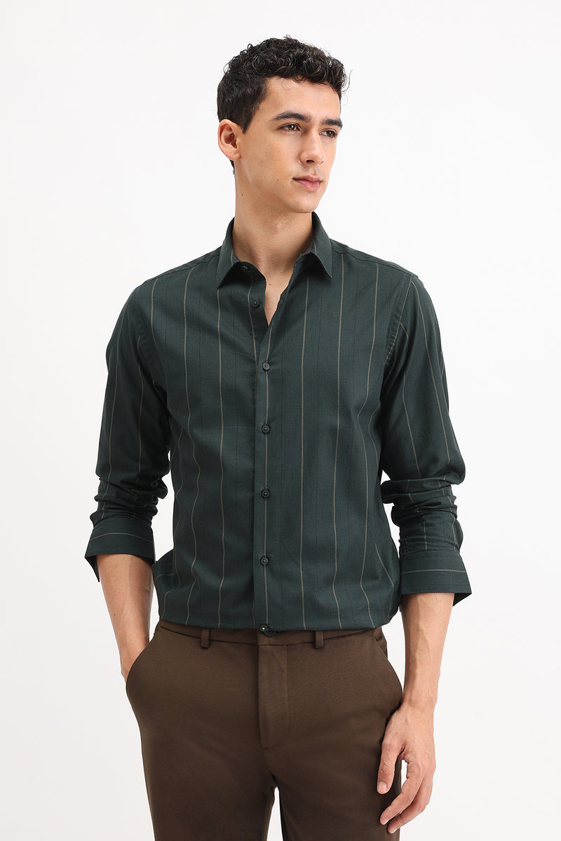 STRIPED SLIM FIT SHIRT