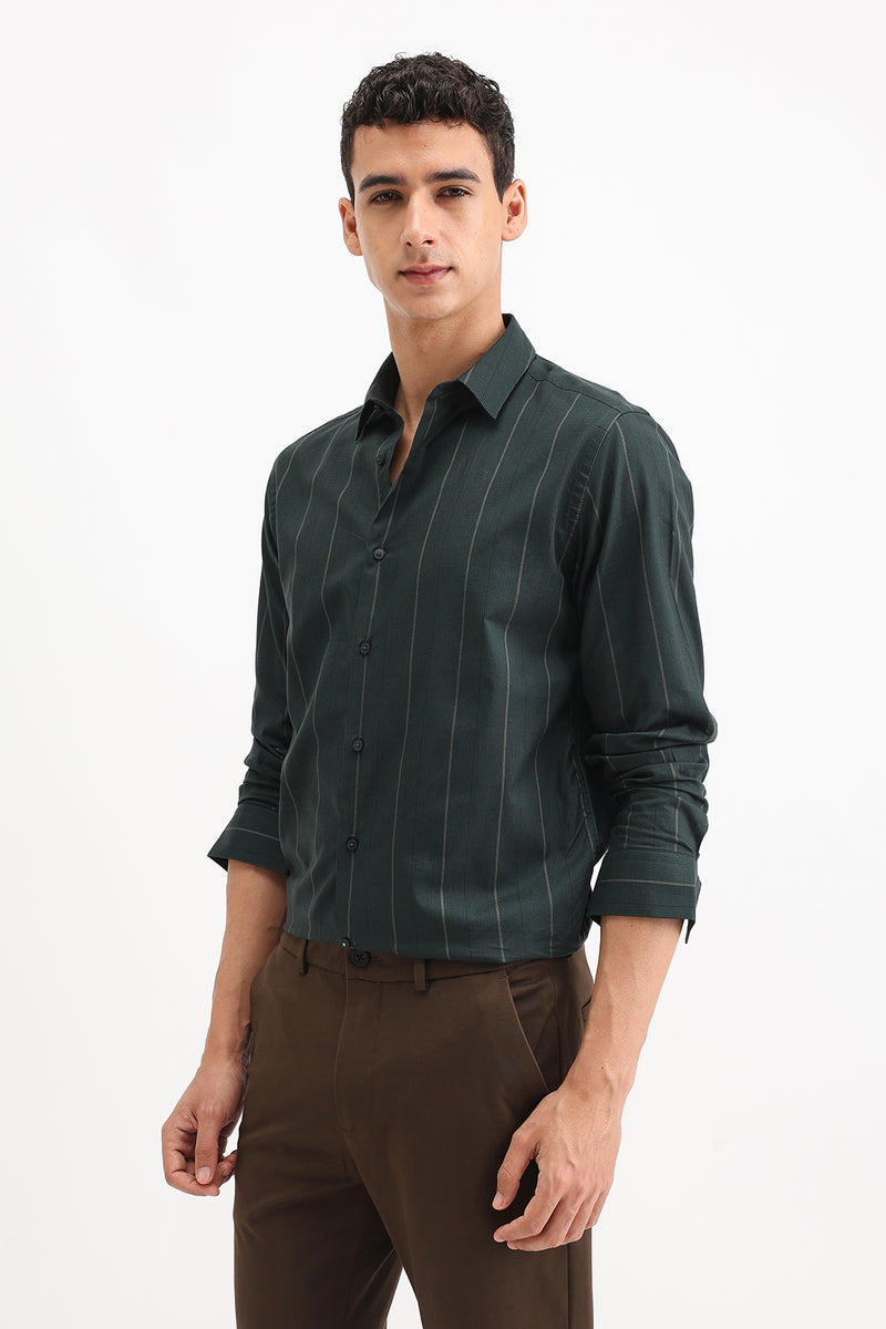 STRIPED SLIM FIT SHIRT