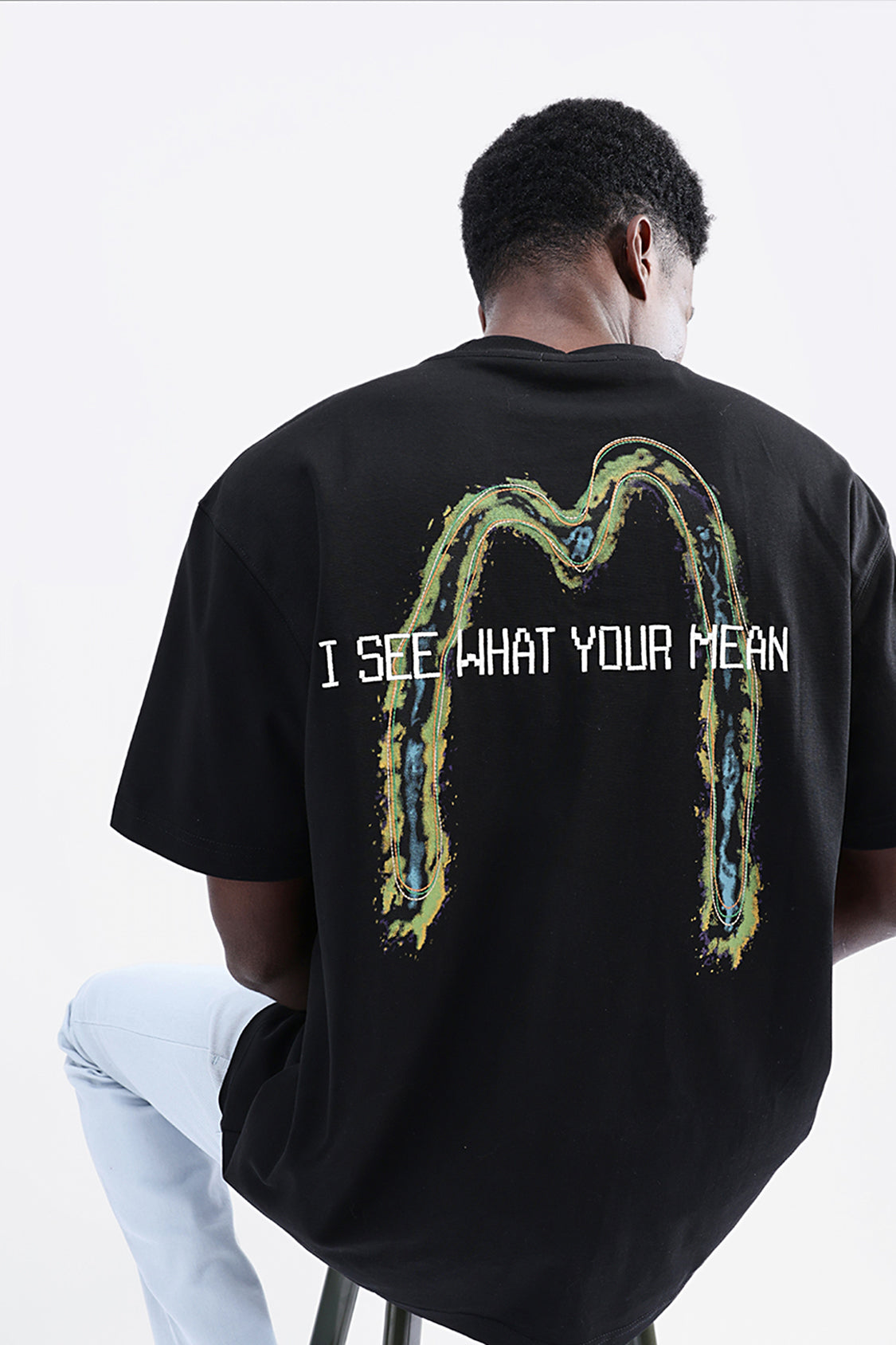 BACK EMBROIDERED OVERSIZE TEE