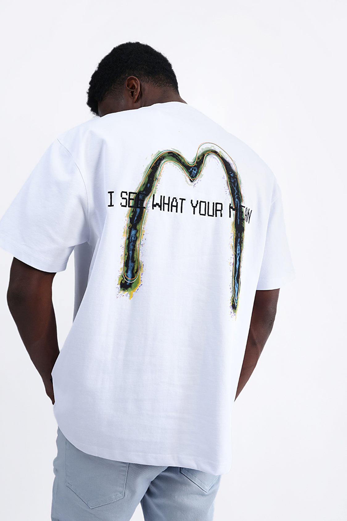 BACK EMBROIDERED OVERSIZE TEE