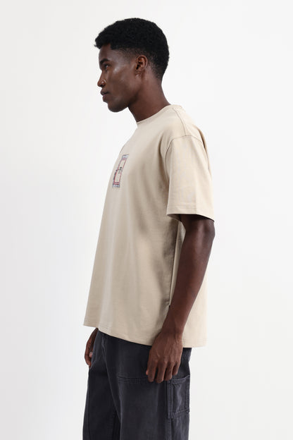 GRAPHIC BACKPRINT OVERSIZED T-SHIRT
