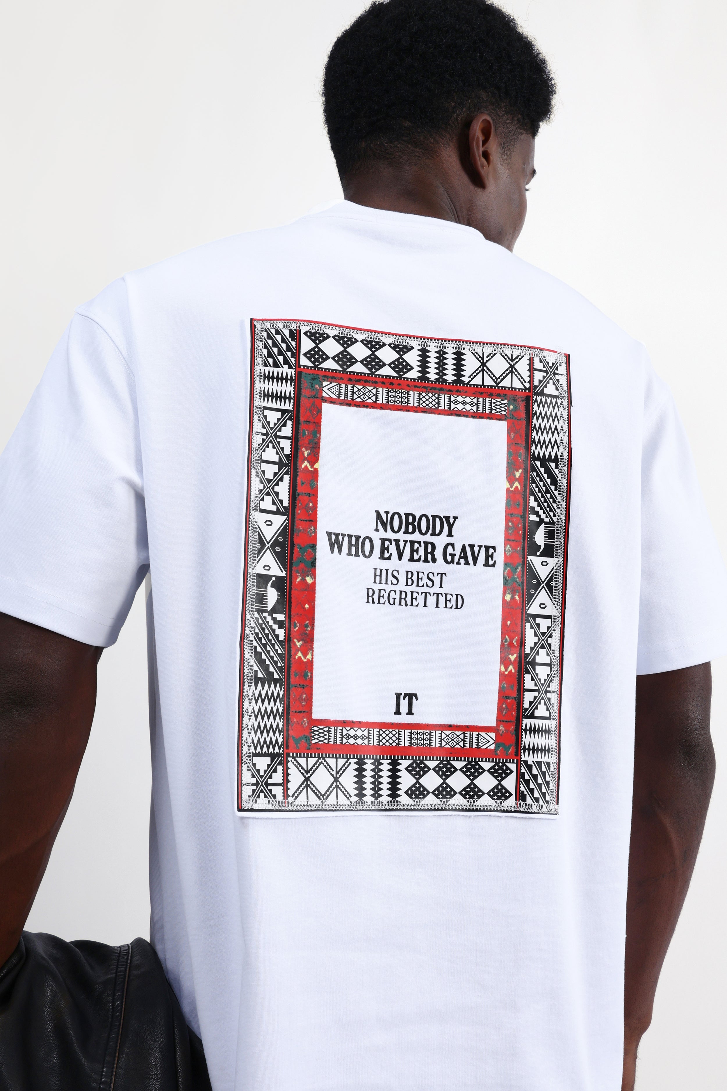 GRAPHIC BACKPRINT OVERSIZED T-SHIRT