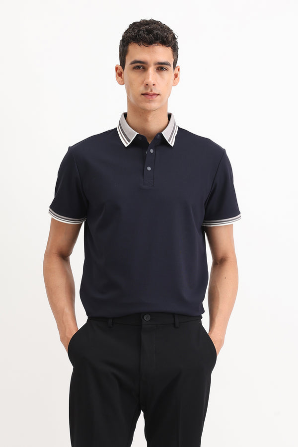 CONTRAST STRIPED COLLAR POLO T-SHIRT