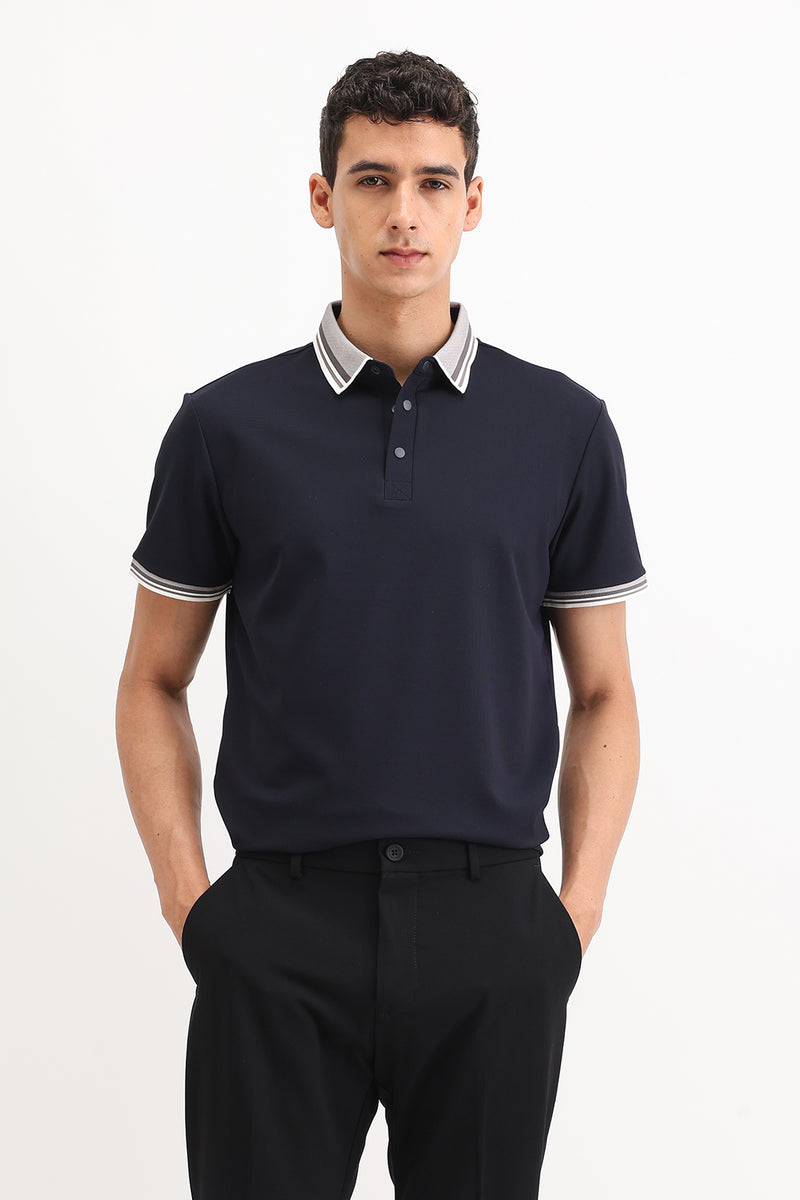 CONTRAST STRIPED COLLAR POLO T-SHIRT