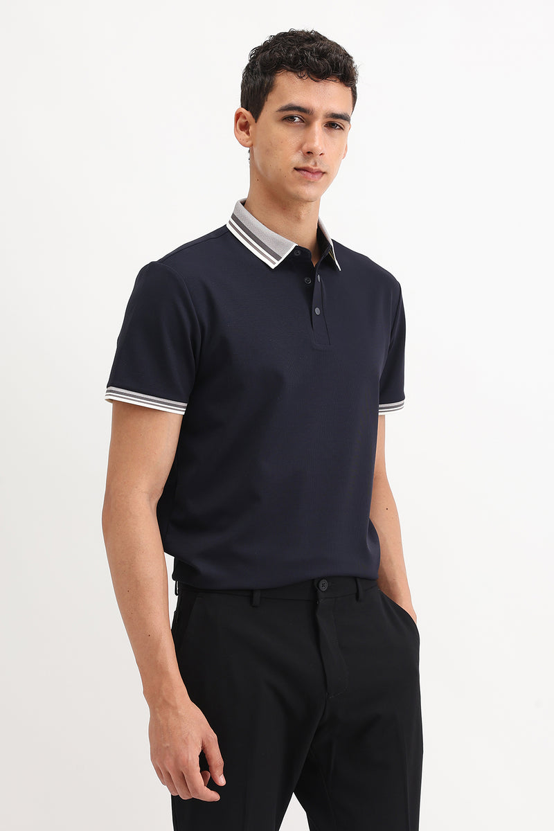 CONTRAST STRIPED COLLAR POLO T-SHIRT