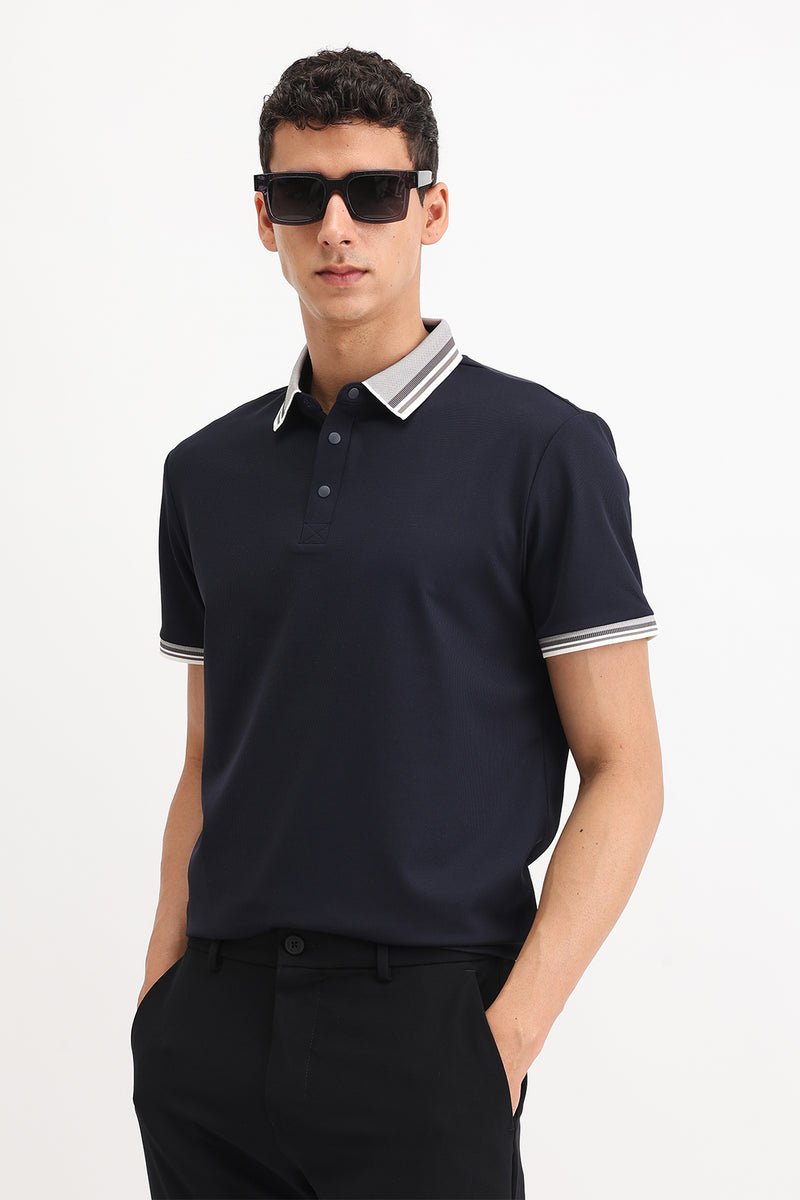 CONTRAST STRIPED COLLAR POLO T-SHIRT