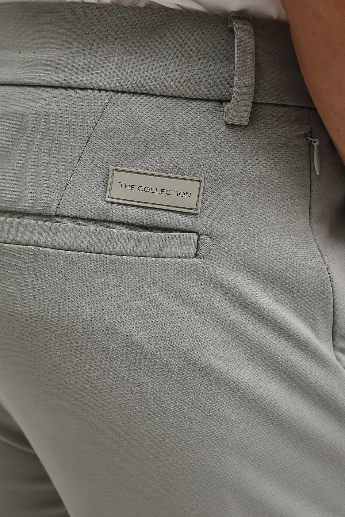 SLIM FIT PLAIN TROUSER