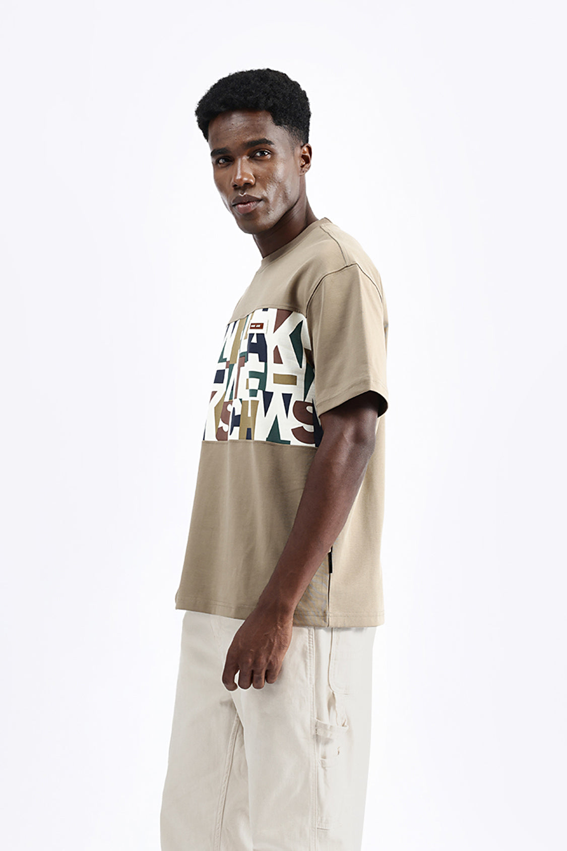 GRAPHIC PRINT OVERSIZE TEE