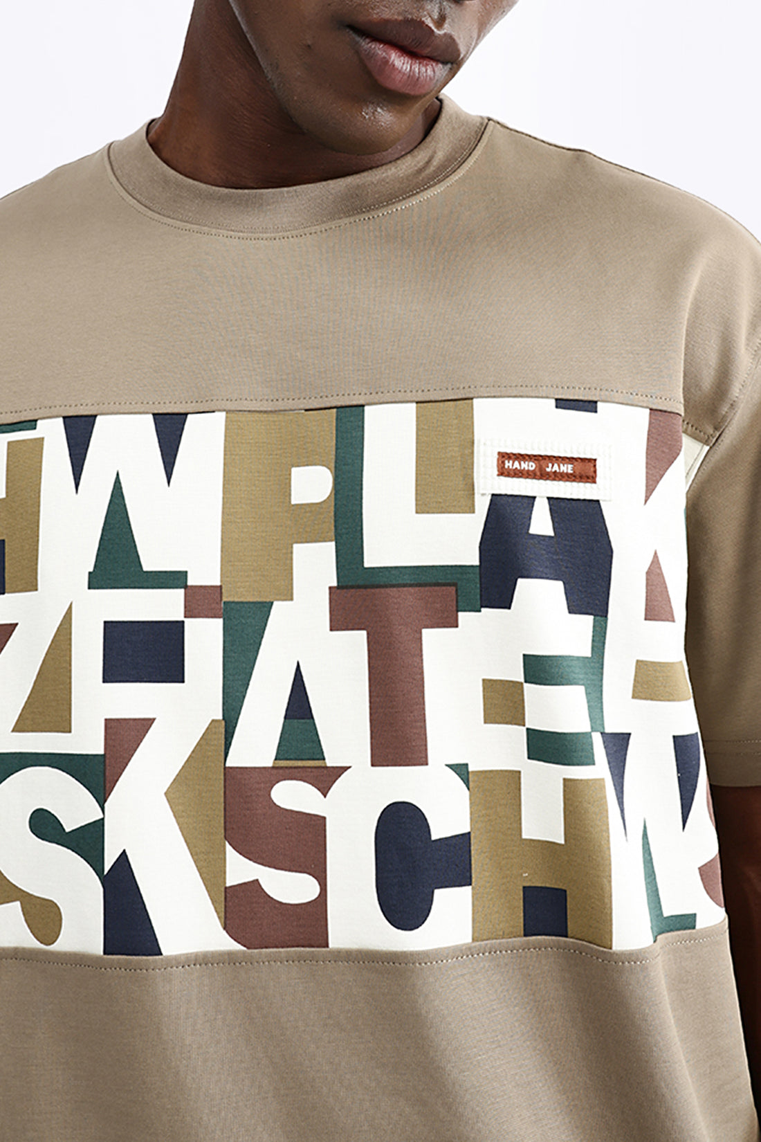 GRAPHIC PRINT OVERSIZE TEE