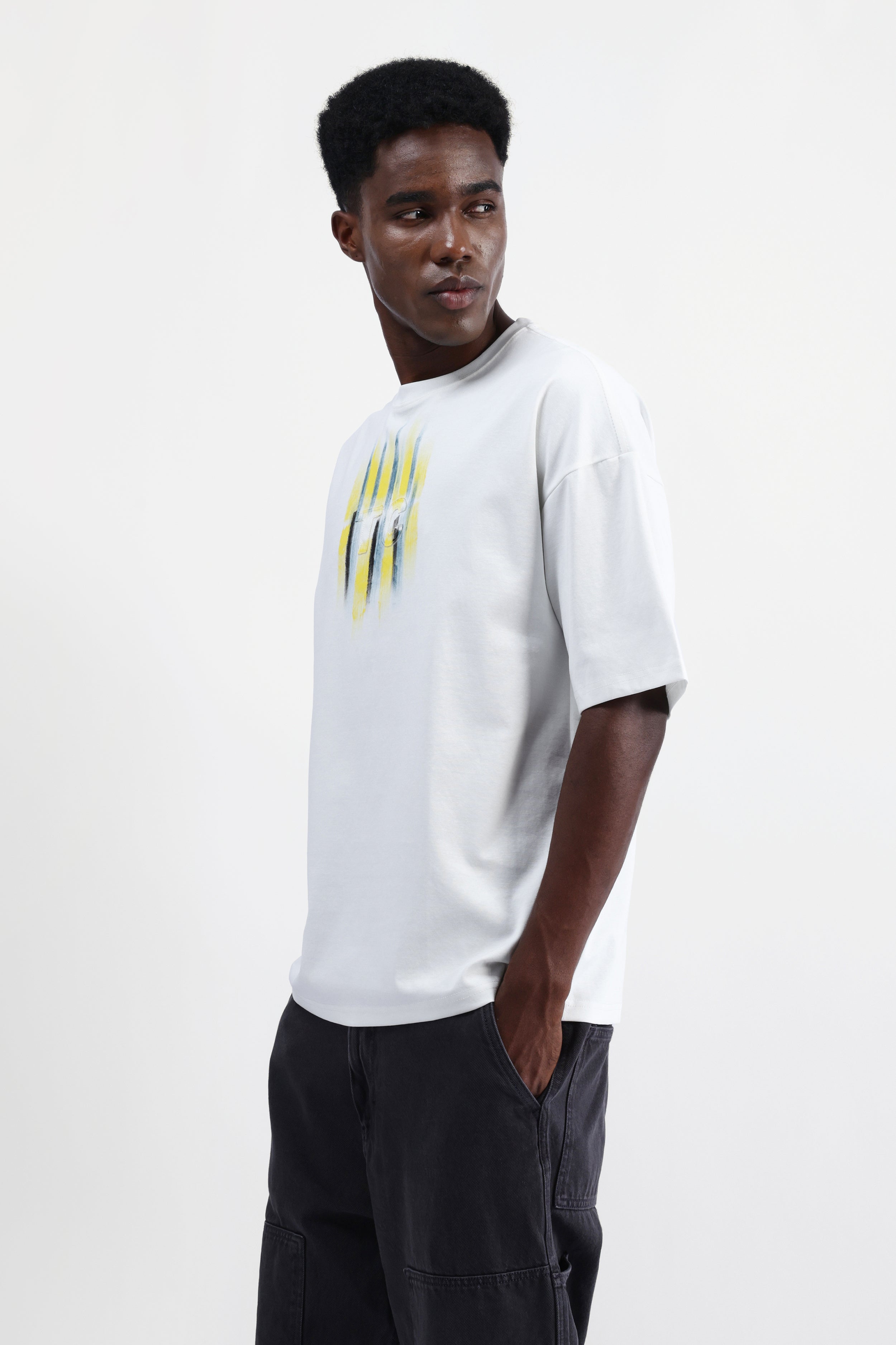 GRAPHIC PRINT OVERSIZED T-SHIRT