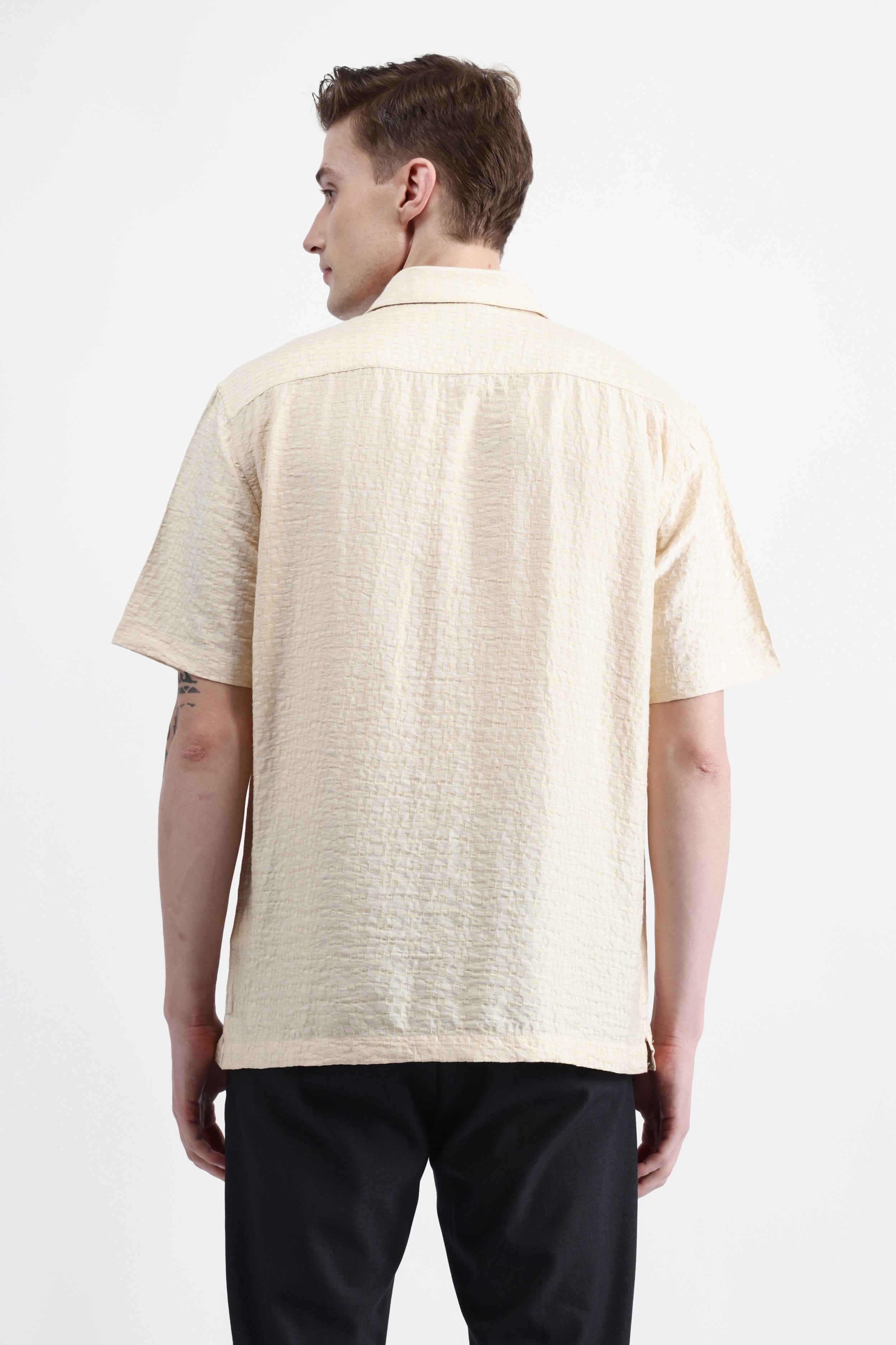 HALF SLEEVES TEXURED SHIRT