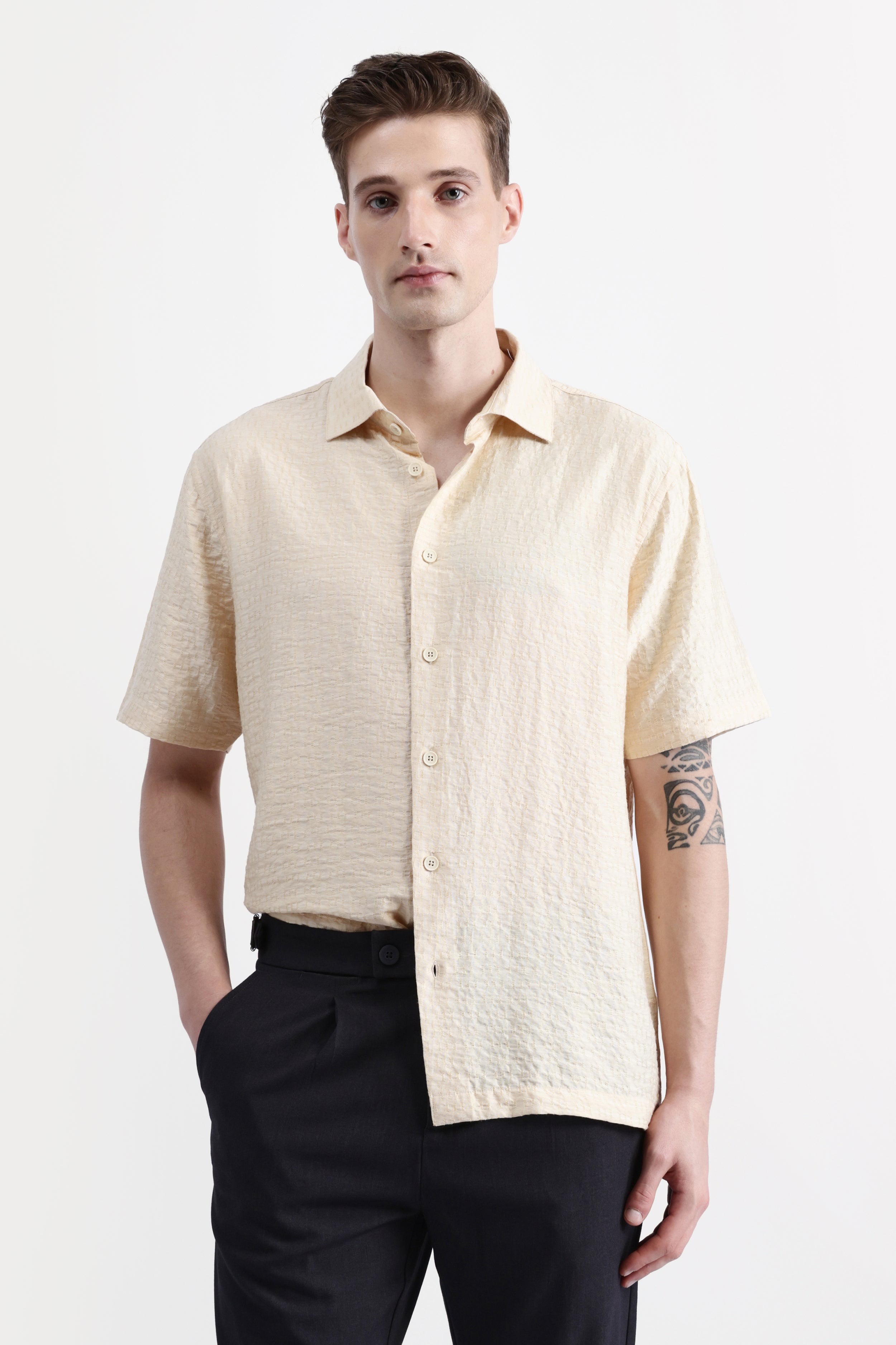 HALF SLEEVES TEXURED SHIRT