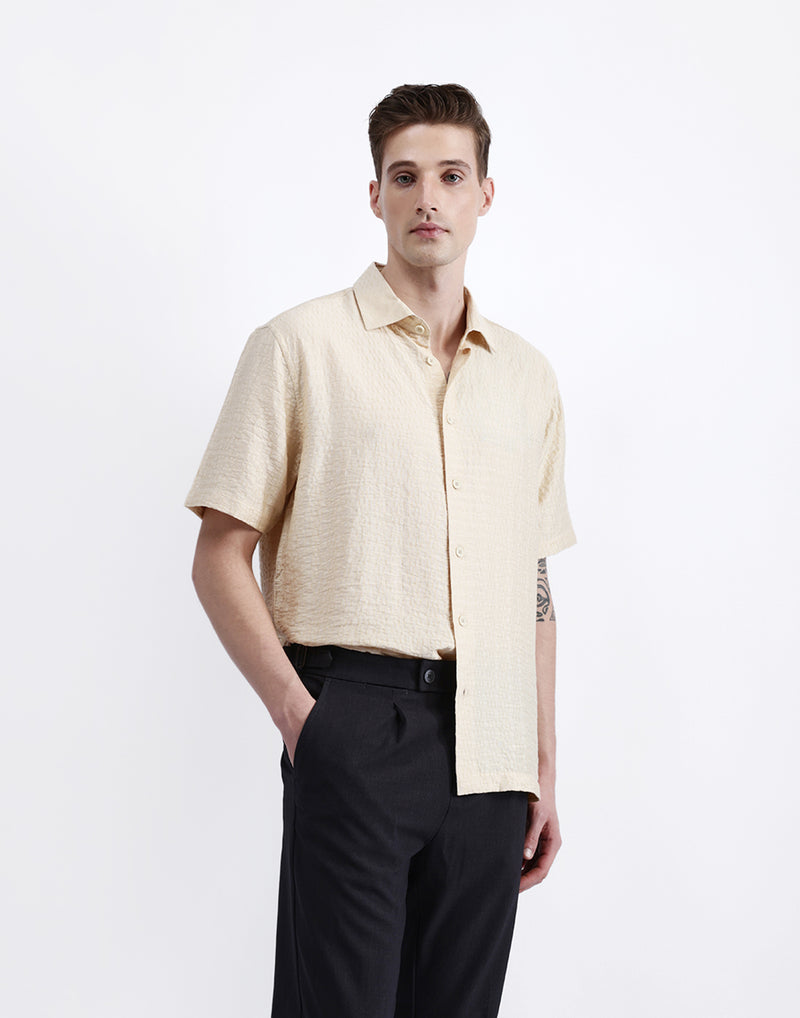 HALF SLEEVES TEXURED SHIRT