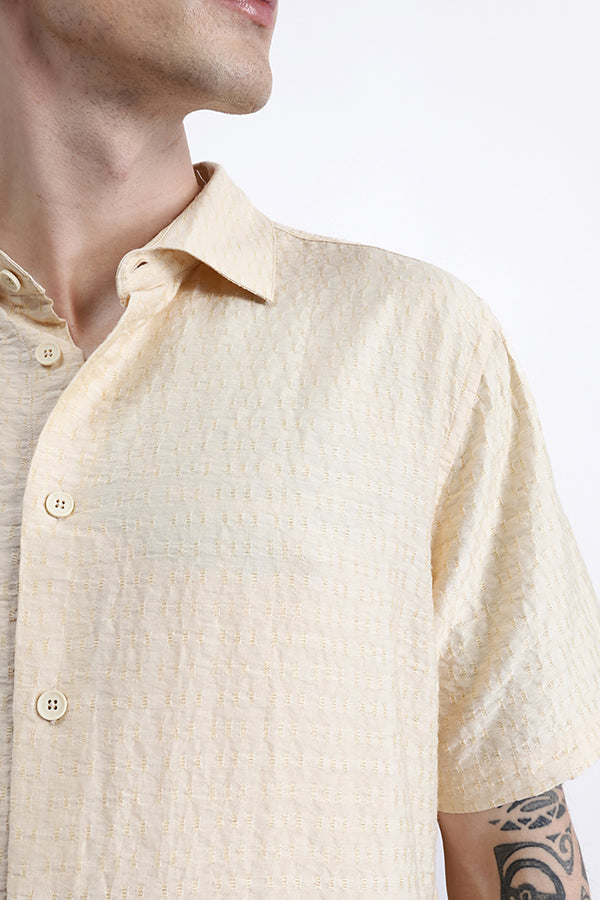 HALF SLEEVES TEXURED SHIRT