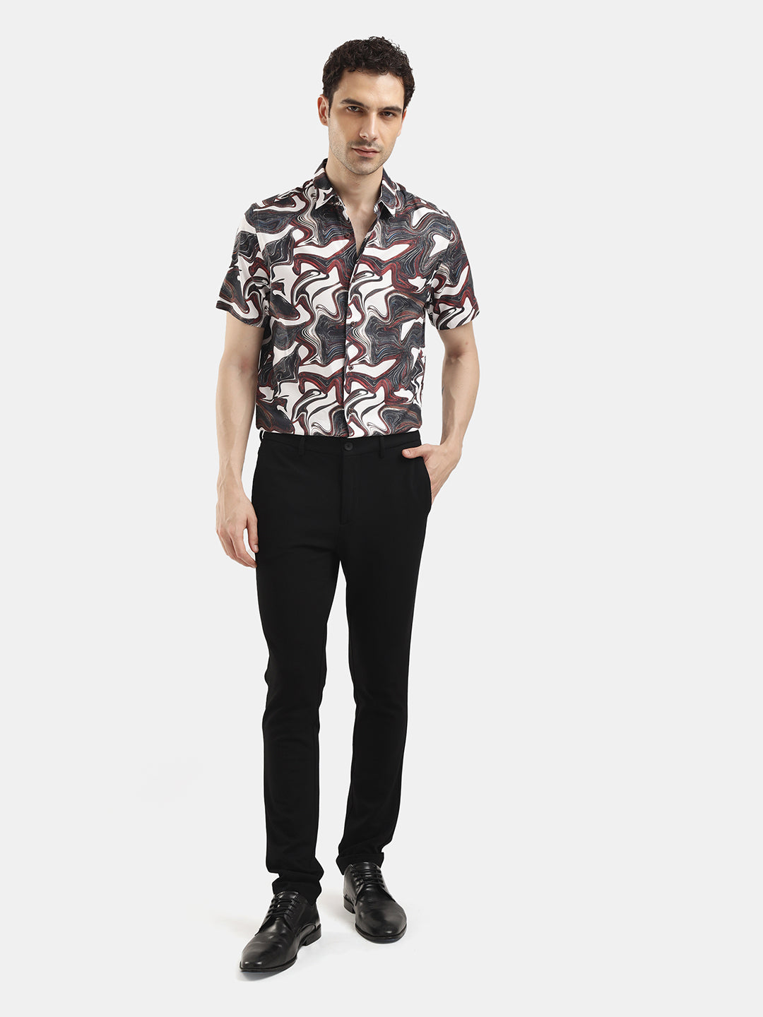 ABSTRACT PRINT SHORT SLEEVES SHIRT