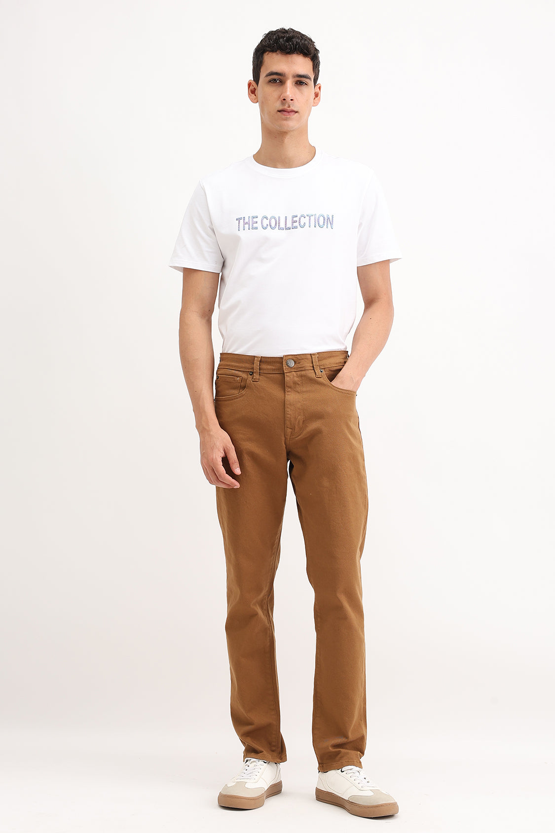 REGULAR FIT COLORED JEANS