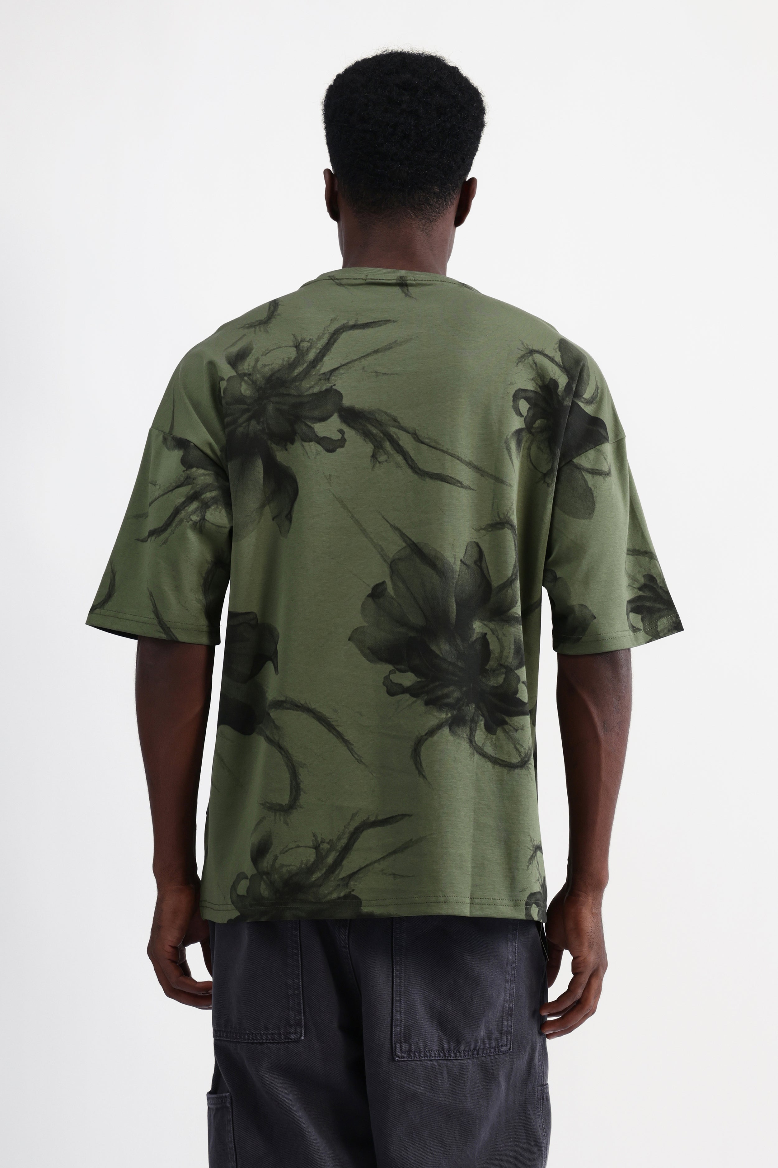 ALLOVER FLORAL PRINT OVERSIZED T-SHIRT