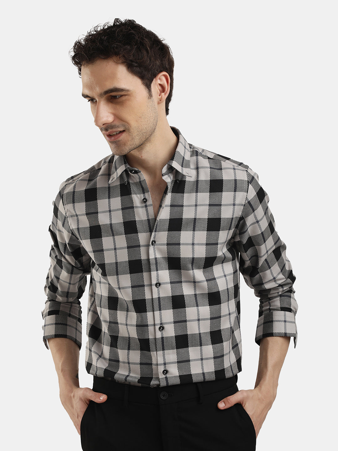 FULL SLEEVES CHECKED SHIRT