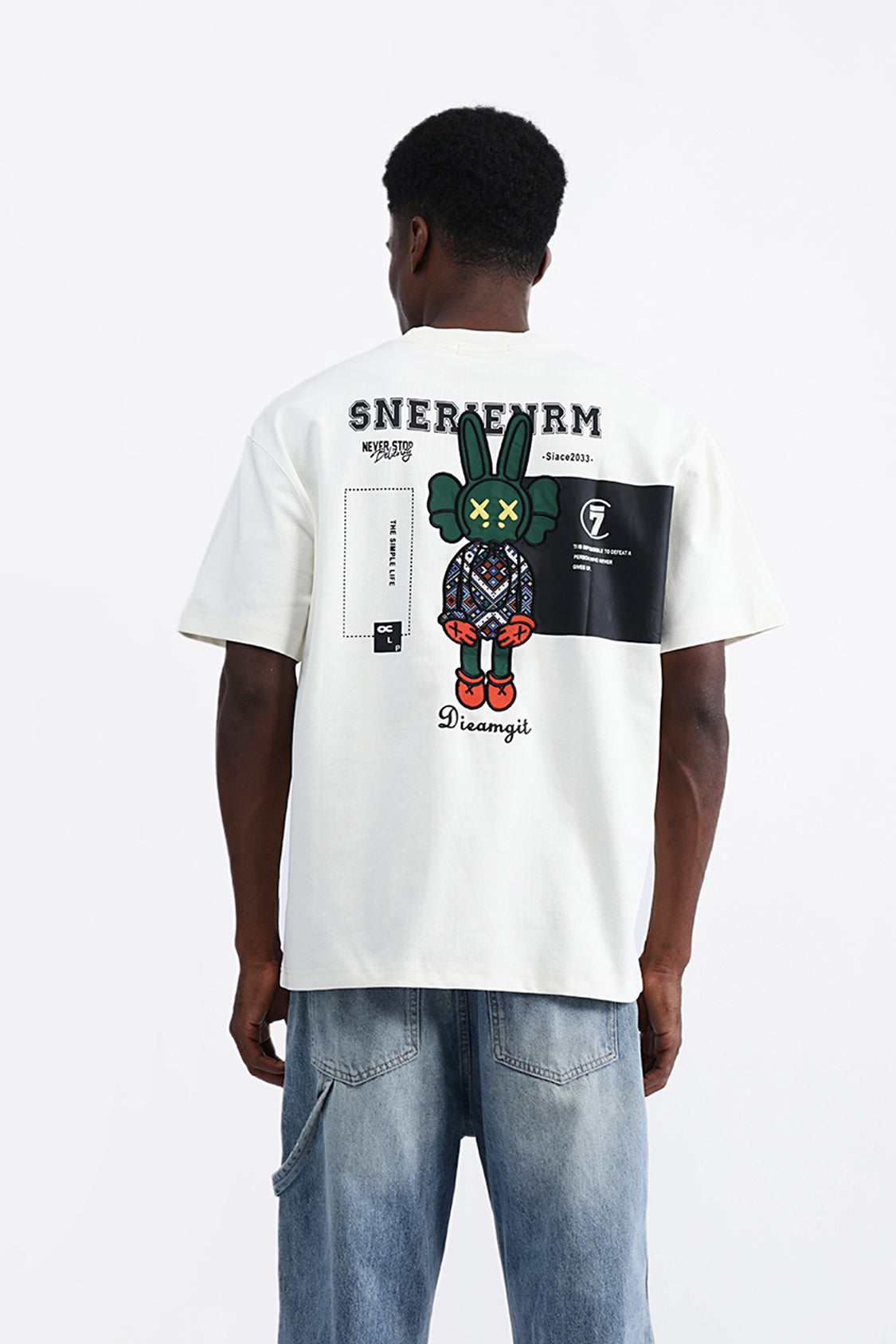 PATCH EMBROIDERED OVERSIZE TEE