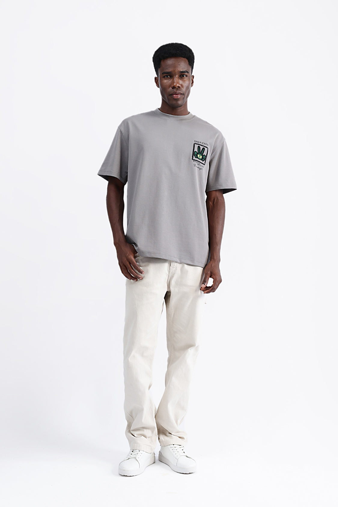 PATCH EMBROIDERED OVERSIZE TEE