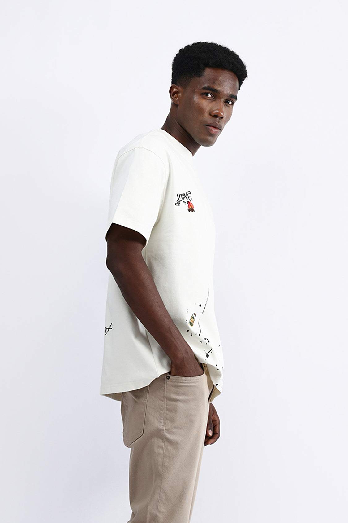 GRAPHIC PRINT OVERSIZED TEE