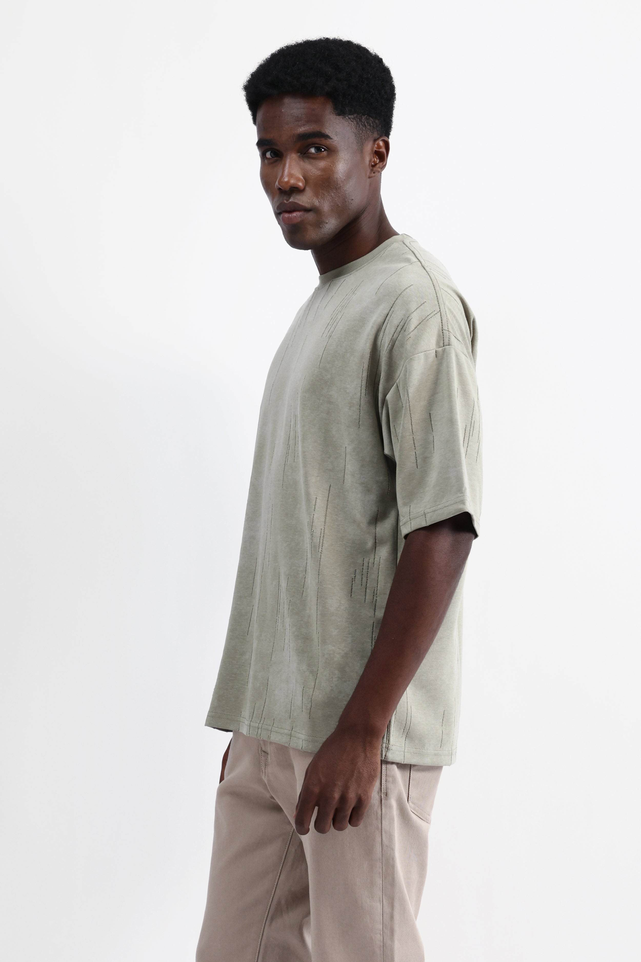 OVERSIZED TEXTURED T-SHIRT