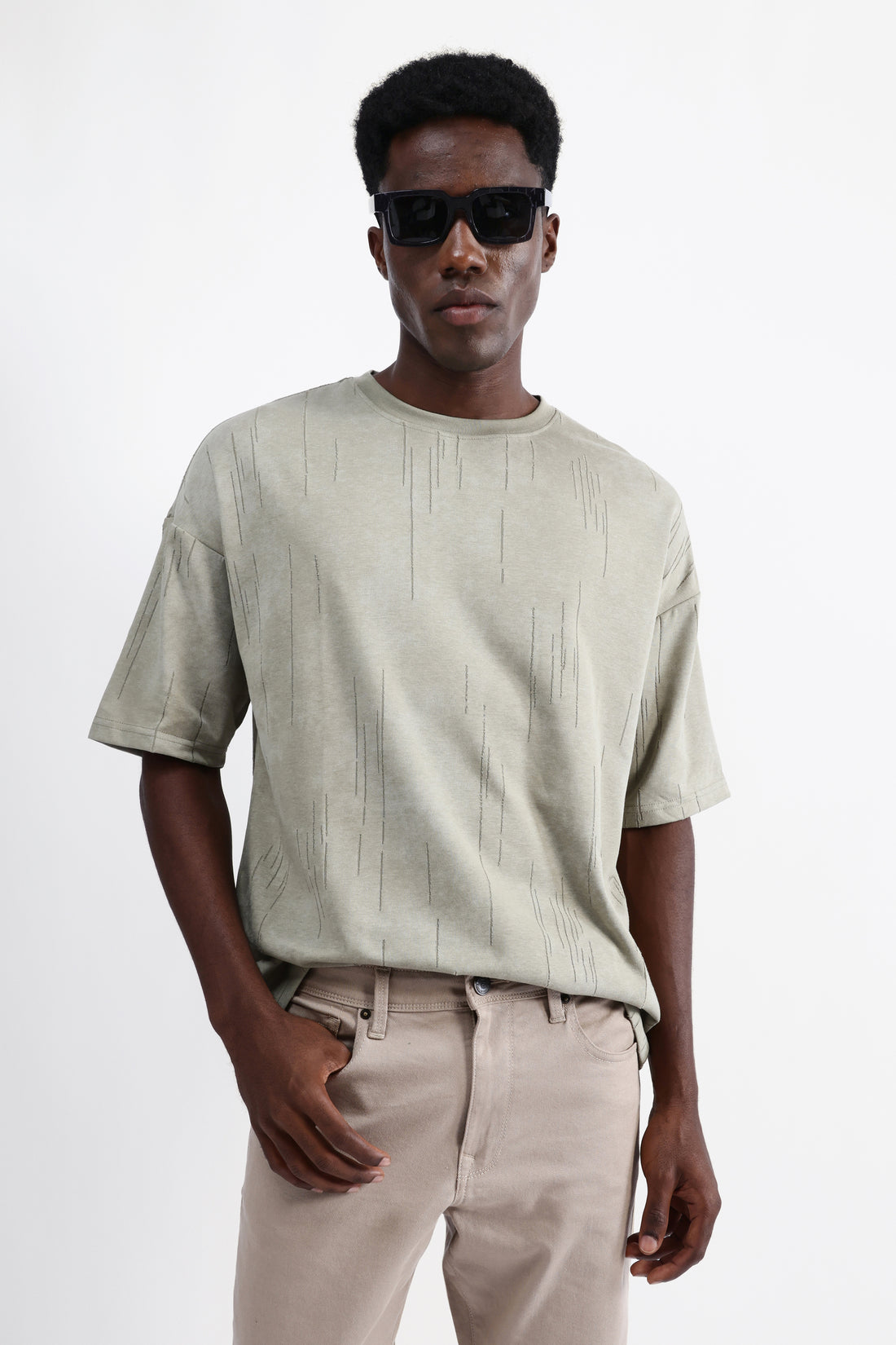 OVERSIZED TEXTURED T-SHIRT