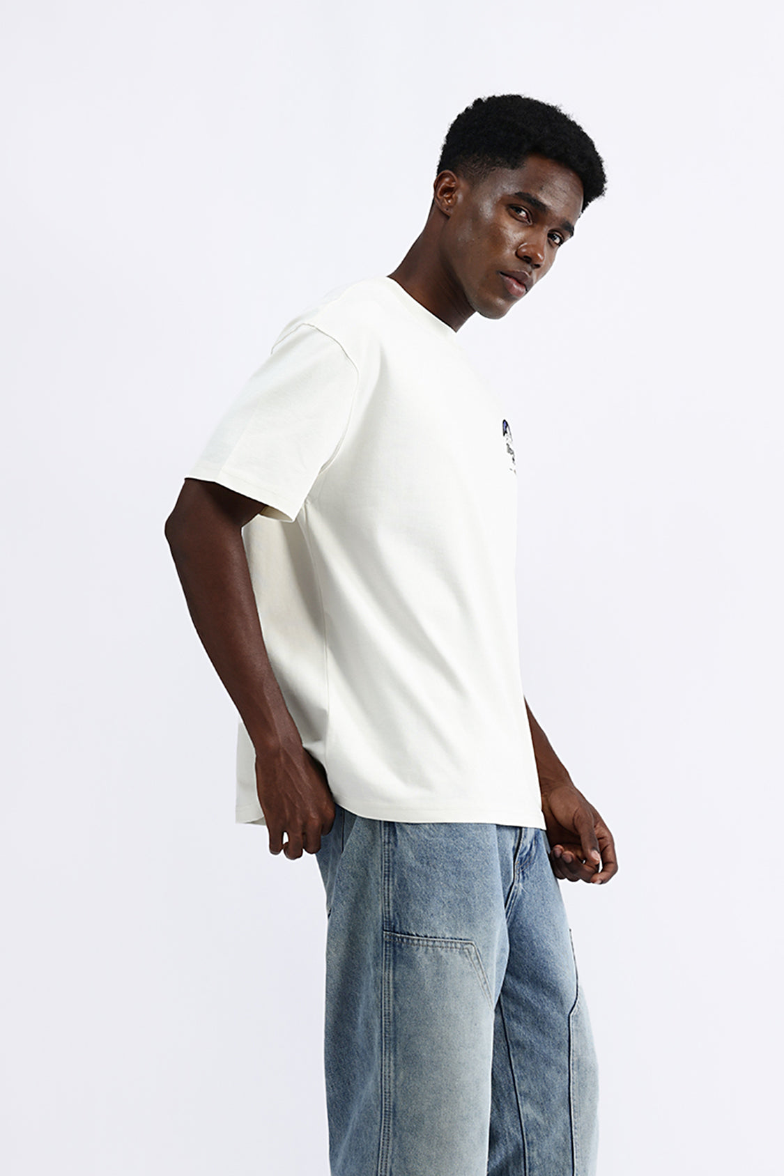 GRAPHIC PRINT OVERSIZED TEE