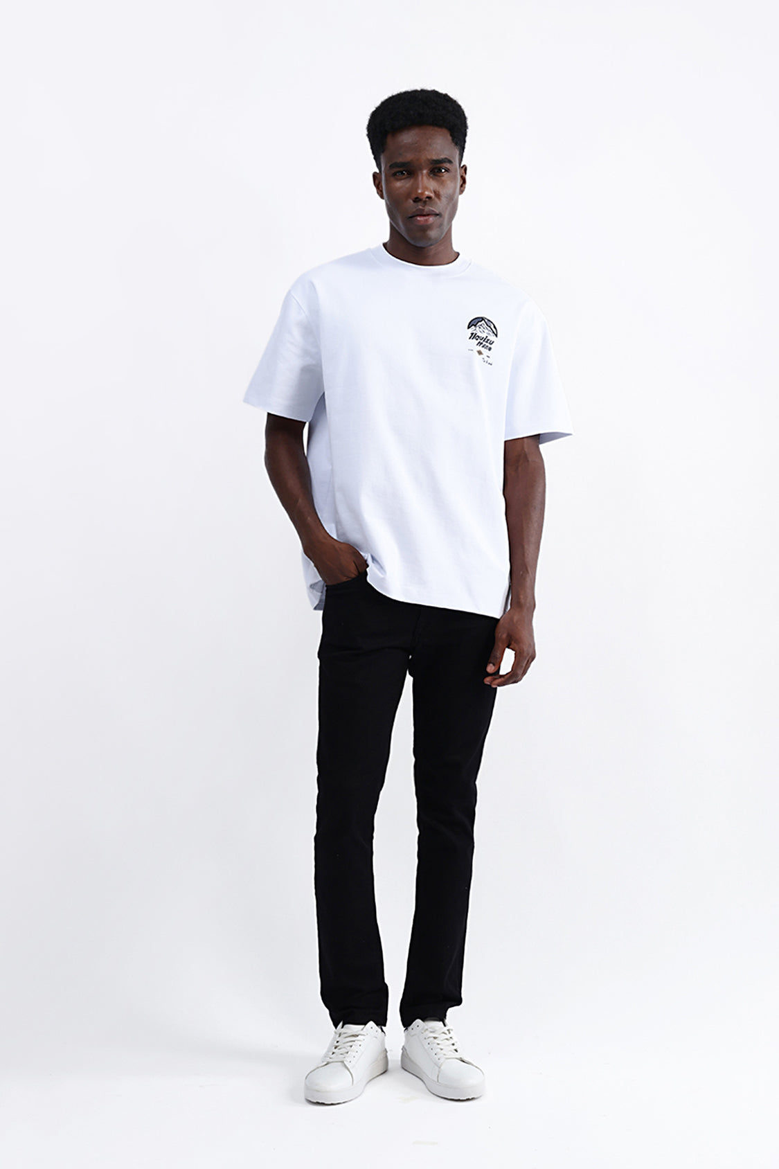 GRAPHIC PRINT OVERSIZED TEE