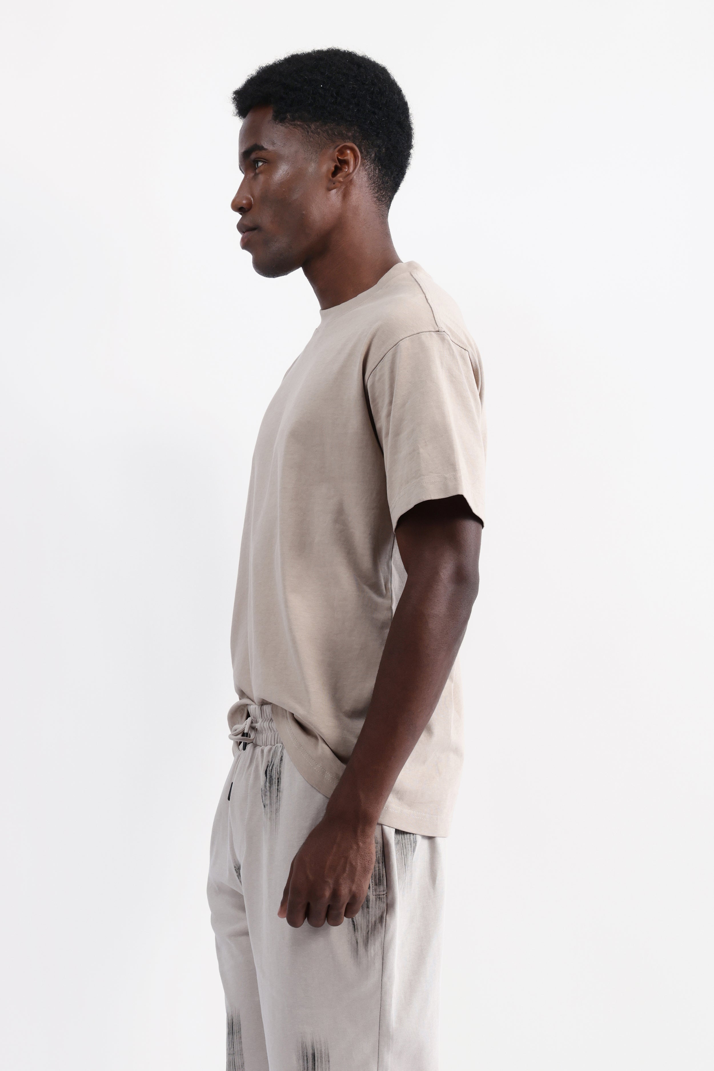 OVERSIZED PLAIN T-SHIRT