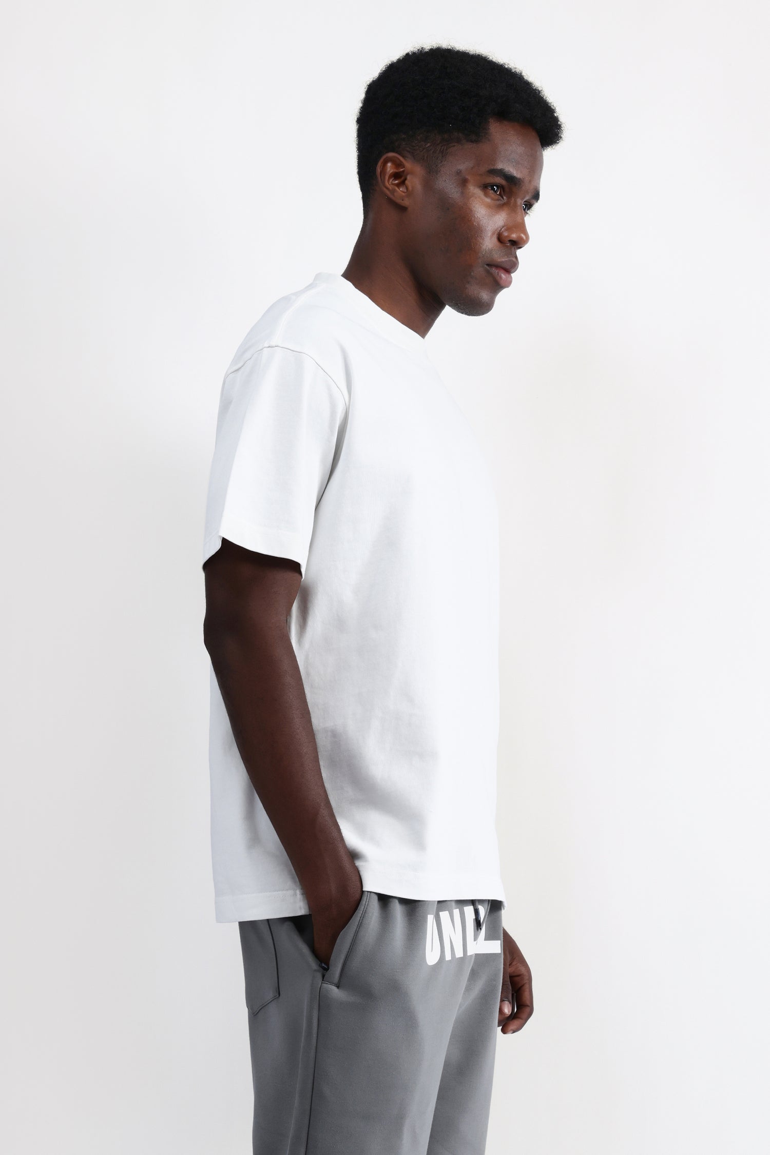 OVERSIZED PLAIN T-SHIRT