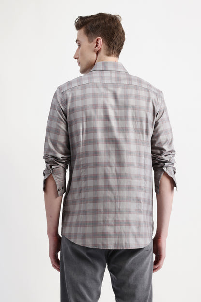 FULL SLEEVES CHECKED SHIRT
