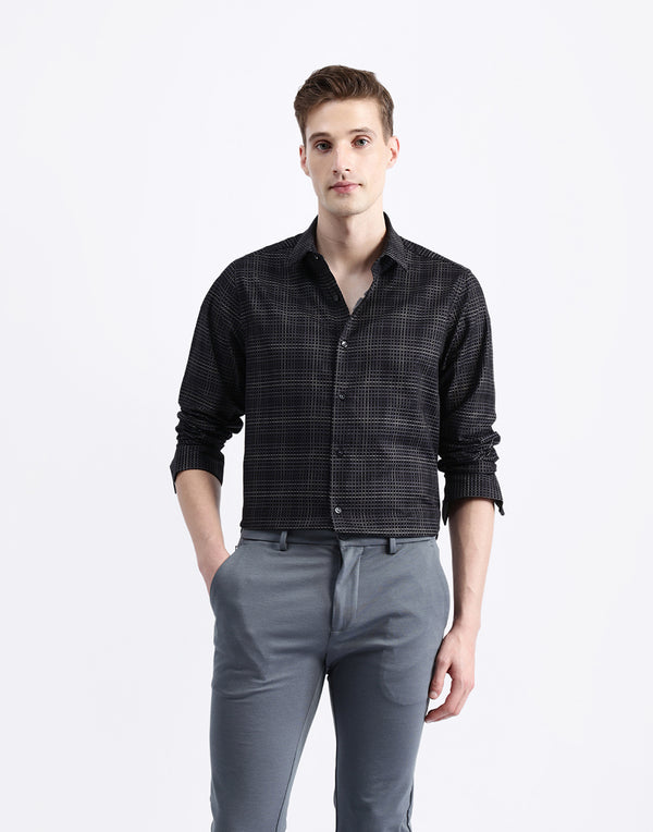 FULL SLEEVES CHECKED SHIRT