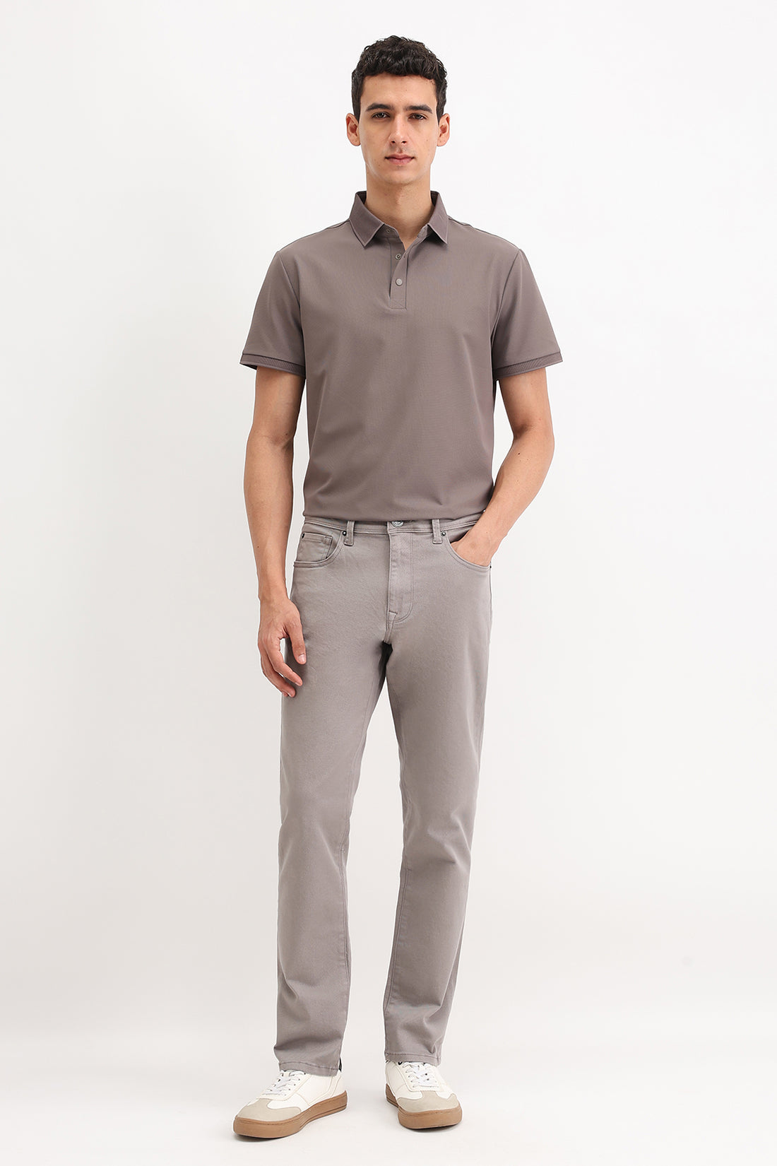 REGULAR FIT COLORED JEANS