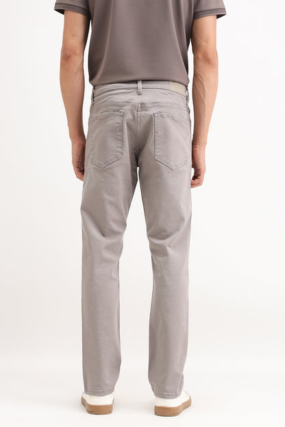 REGULAR FIT COLORED JEANS