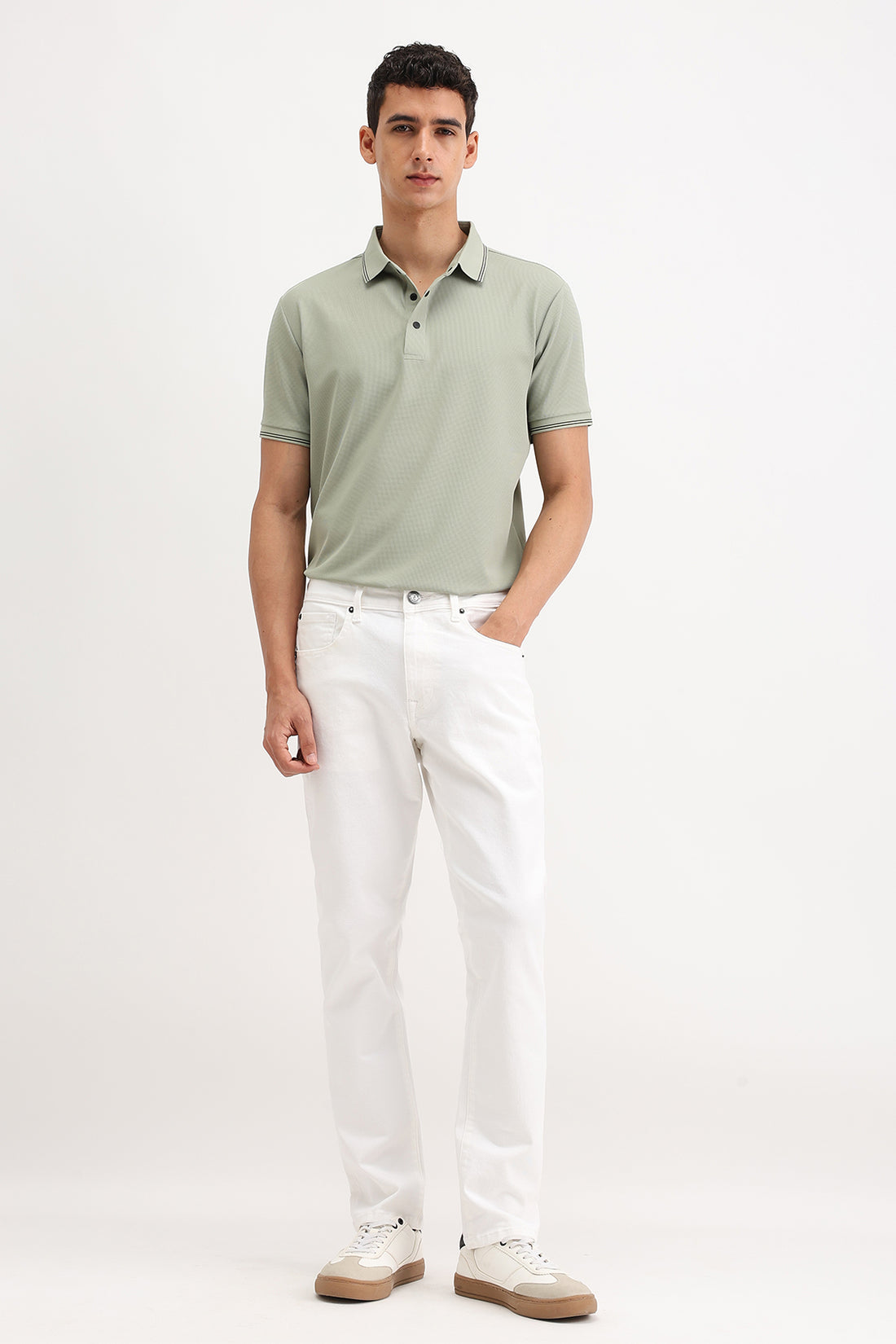 REGULAR FIT COLORED JEANS