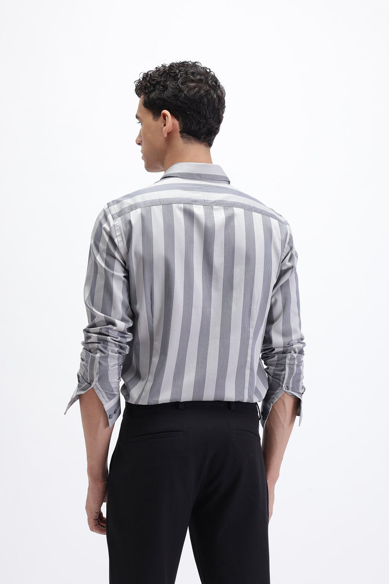 STRIPED SLIM FIT SHIRT