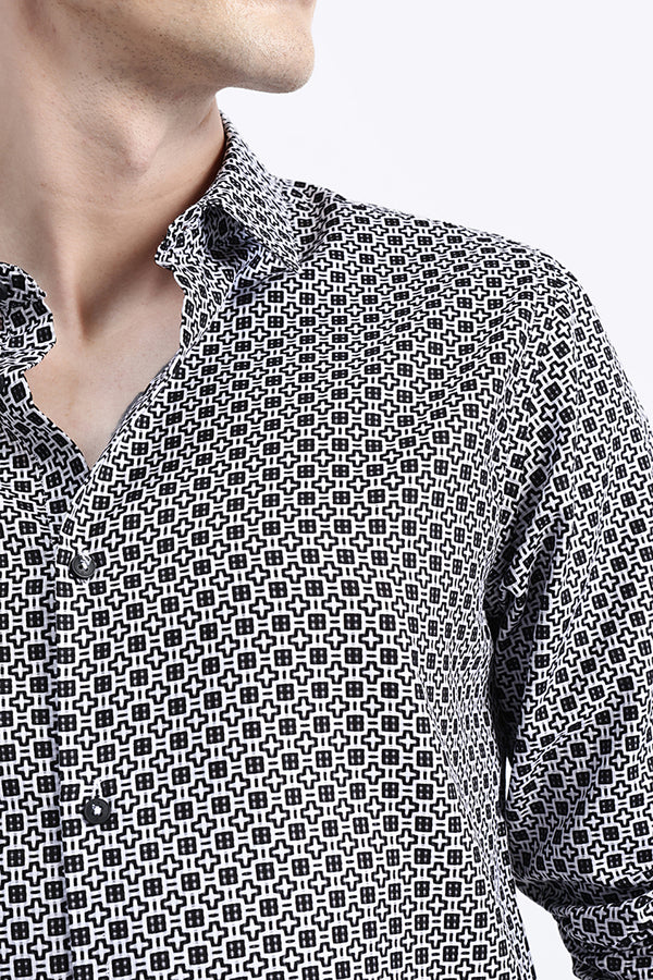 GEOMETRIC PRINTED SHIRT