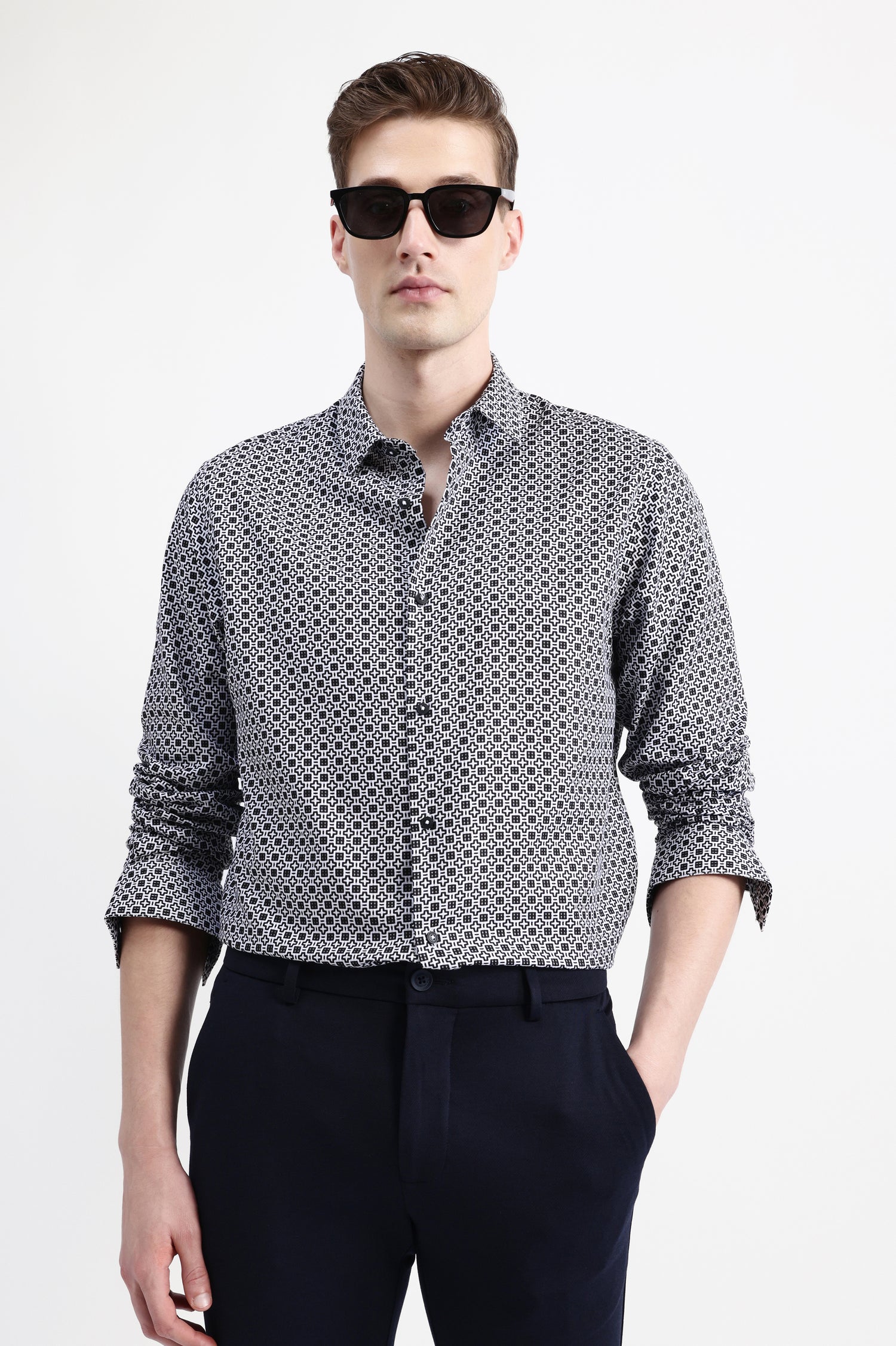 GEOMETRIC PRINTED SHIRT