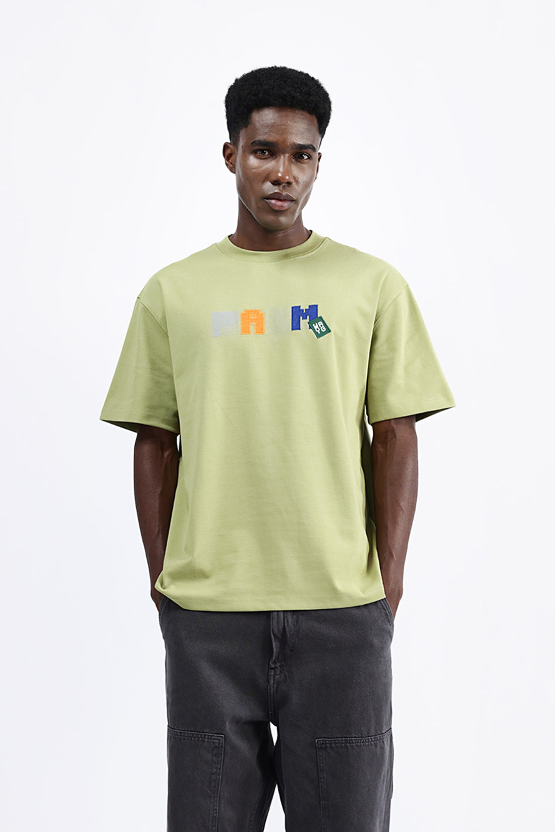 GRAPHIC PRINT OVERSIZED TEE