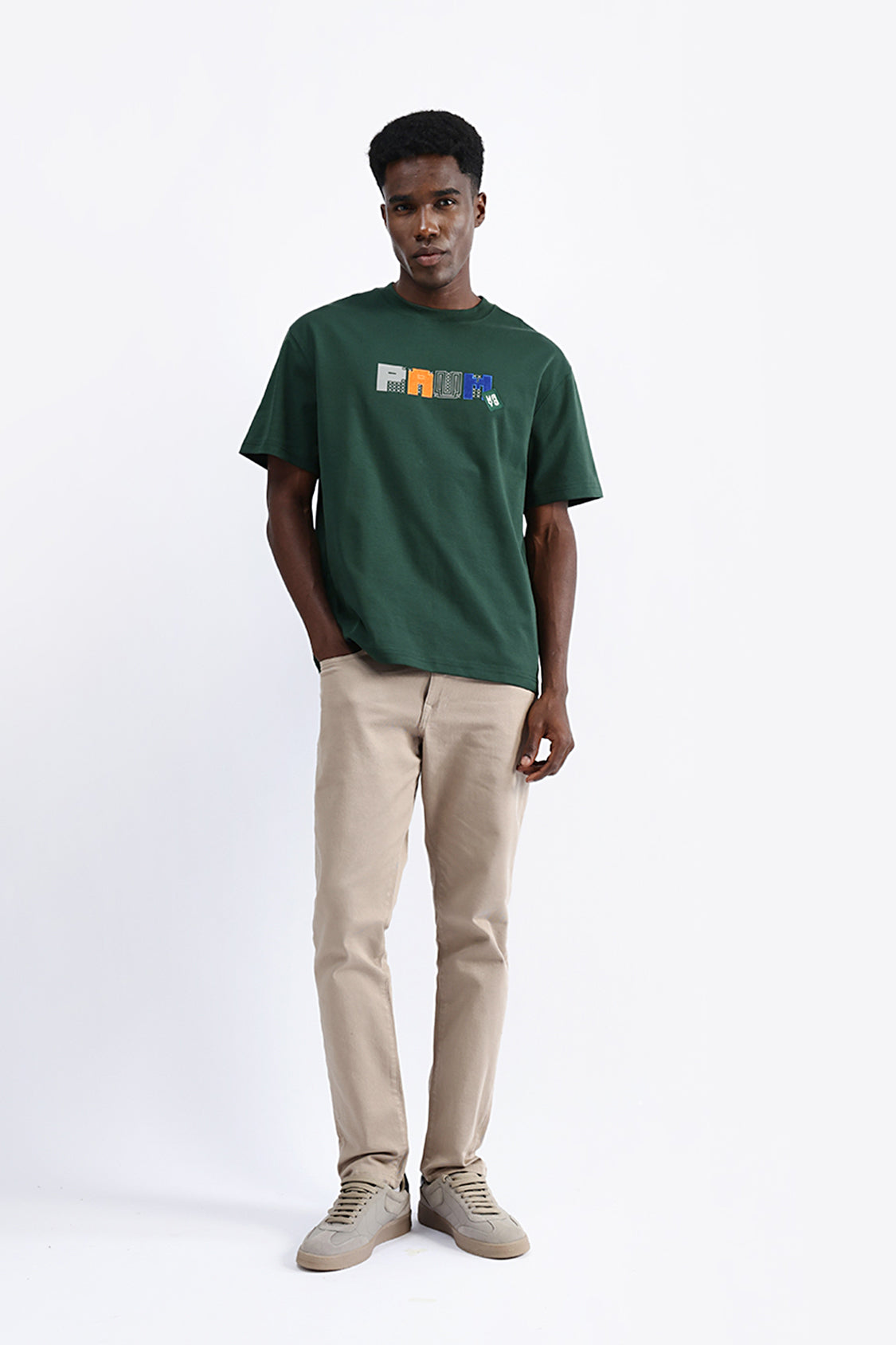 GRAPHIC PRINT OVERSIZED TEE