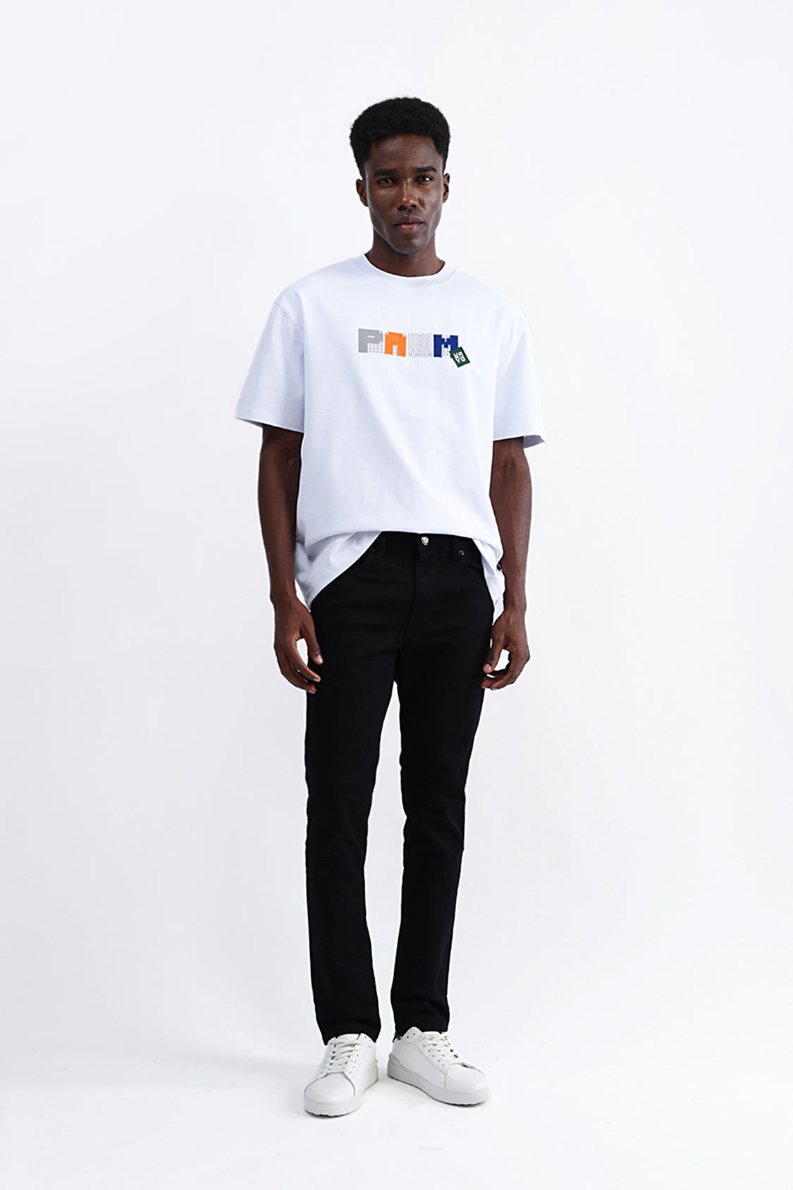 GRAPHIC PRINT OVERSIZED TEE