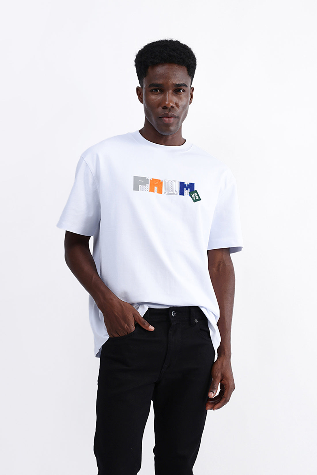 GRAPHIC PRINT OVERSIZED TEE