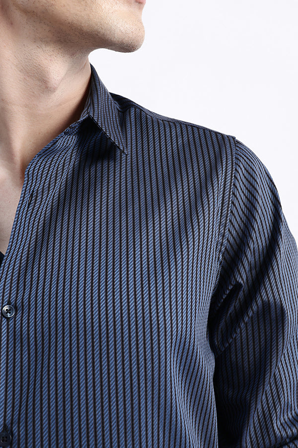 FULL SLEEVES STRIPED SHIRT