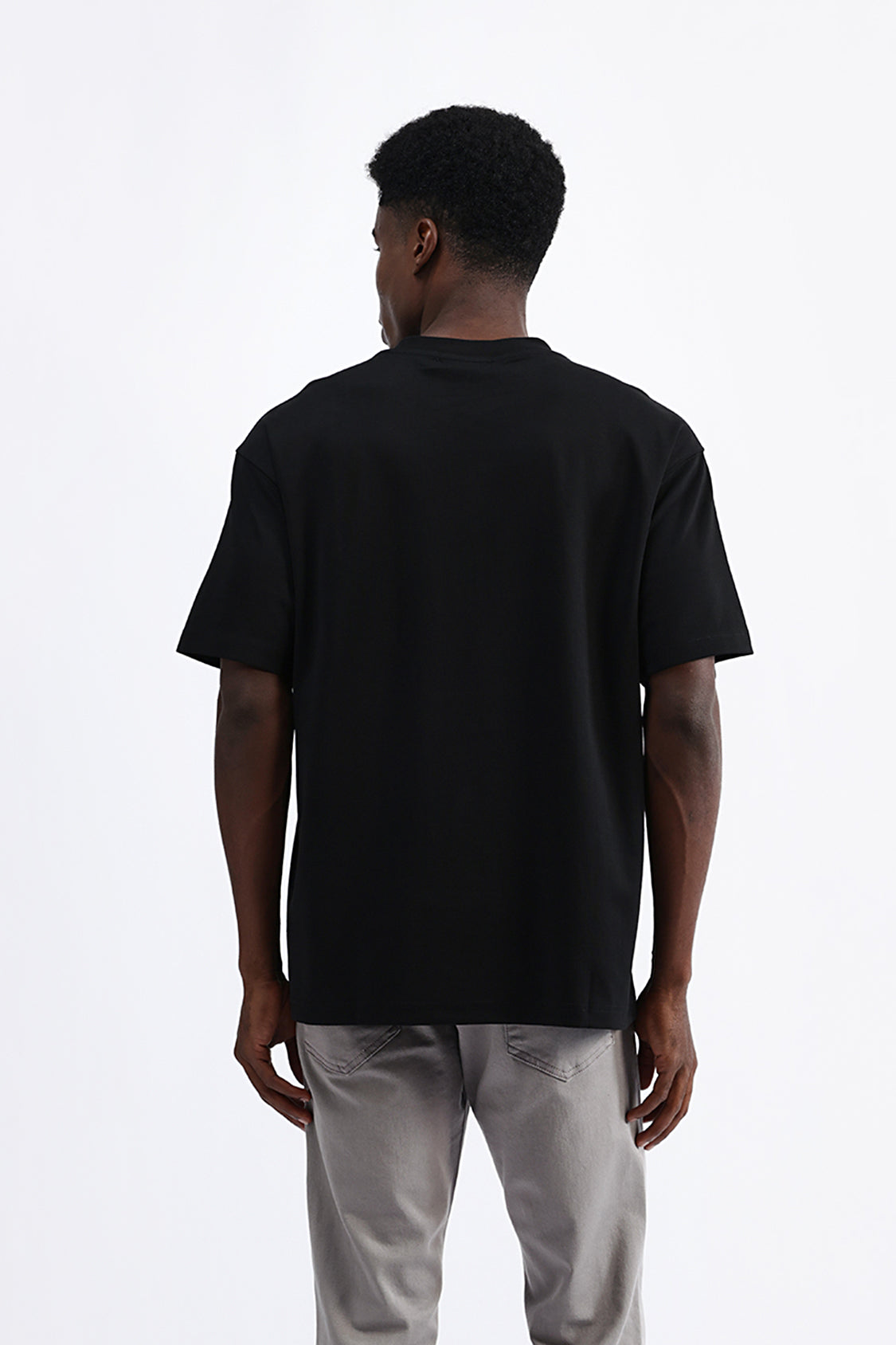 PATCH EMBROIDERED OVERSIZED TEE